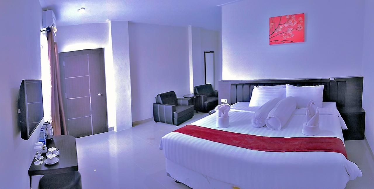 Grand Indobaru Hotel Selatpanjang Exterior foto